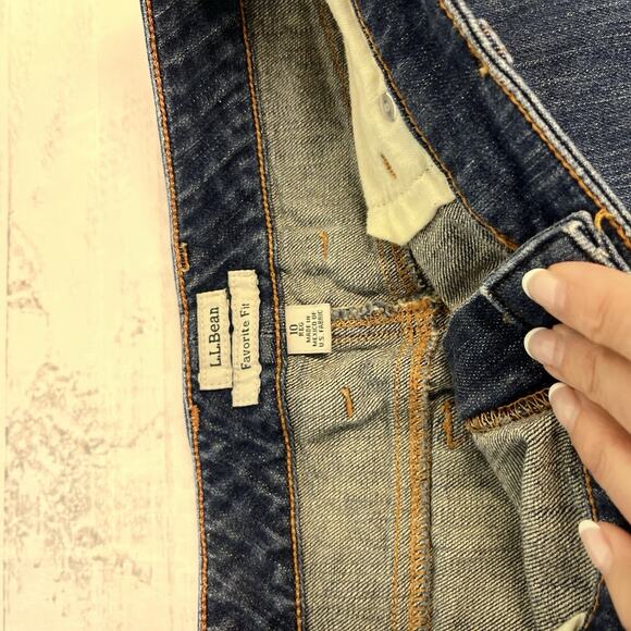 L.L. Bean Favorite Fit Denim Jean Skirt size 10 Reg Straight Knee Pockets Casual - Picture 5 of 6